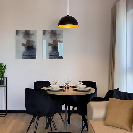 Urban Apartments Global Premium, 21St Floor No 5, Free Parking, Self Check-In Katovice Exteriér fotografie